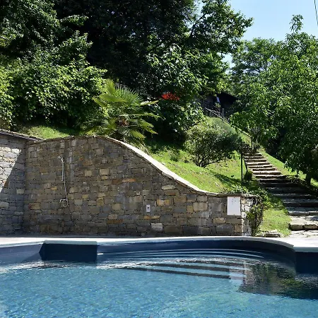 Casa Bricchetto 4 Ferienhaus *